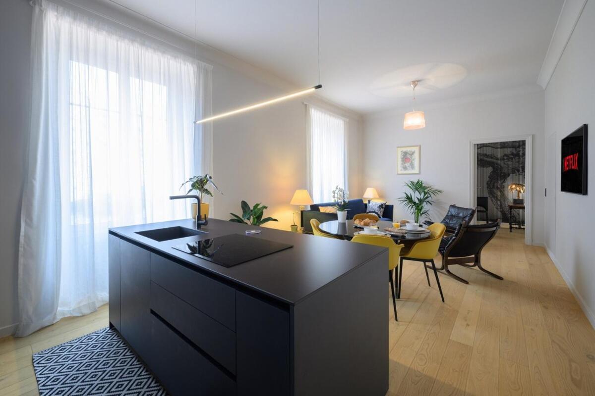 Le Coq Imperial - Parking - Spacieux Menton Exterior photo